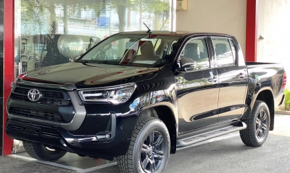 Toyota Hilux trở lại Việt Nam - Khó càng thêm khó